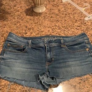 American Eagle Outfitter short